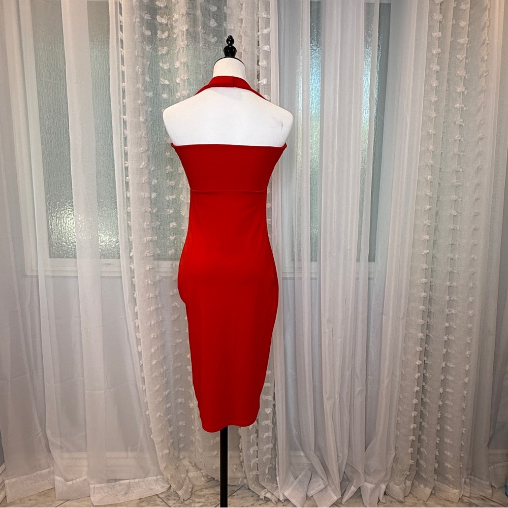 Chic Strapless Red Dress - Picture 6 of 6